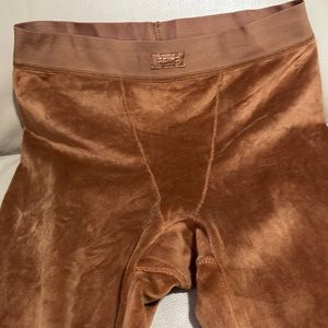 Brown skims hoodie two piece outfit with leggings size small